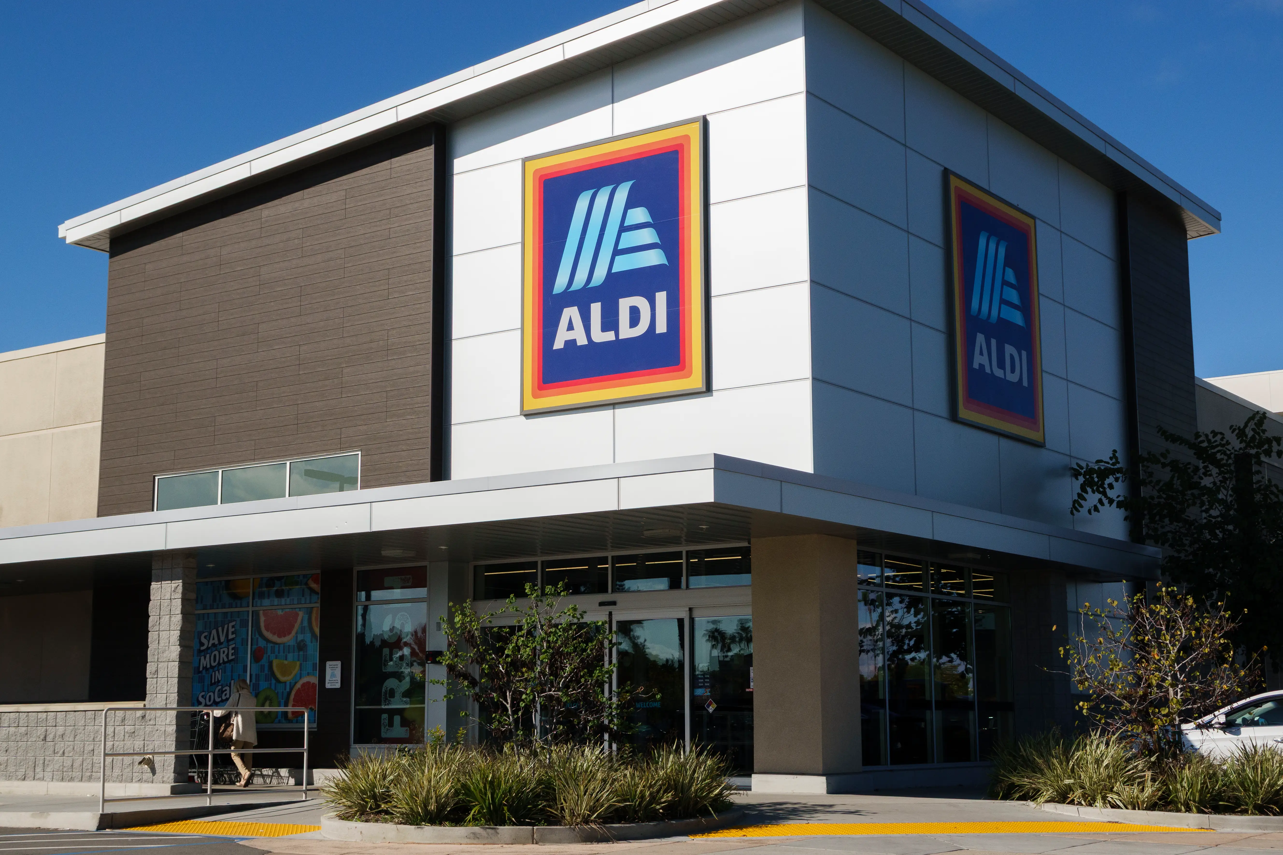 Aldi storefront