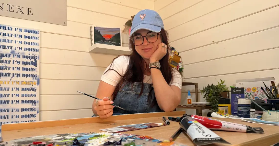 I walked away from running a successful social media agency to build a profitable art business
