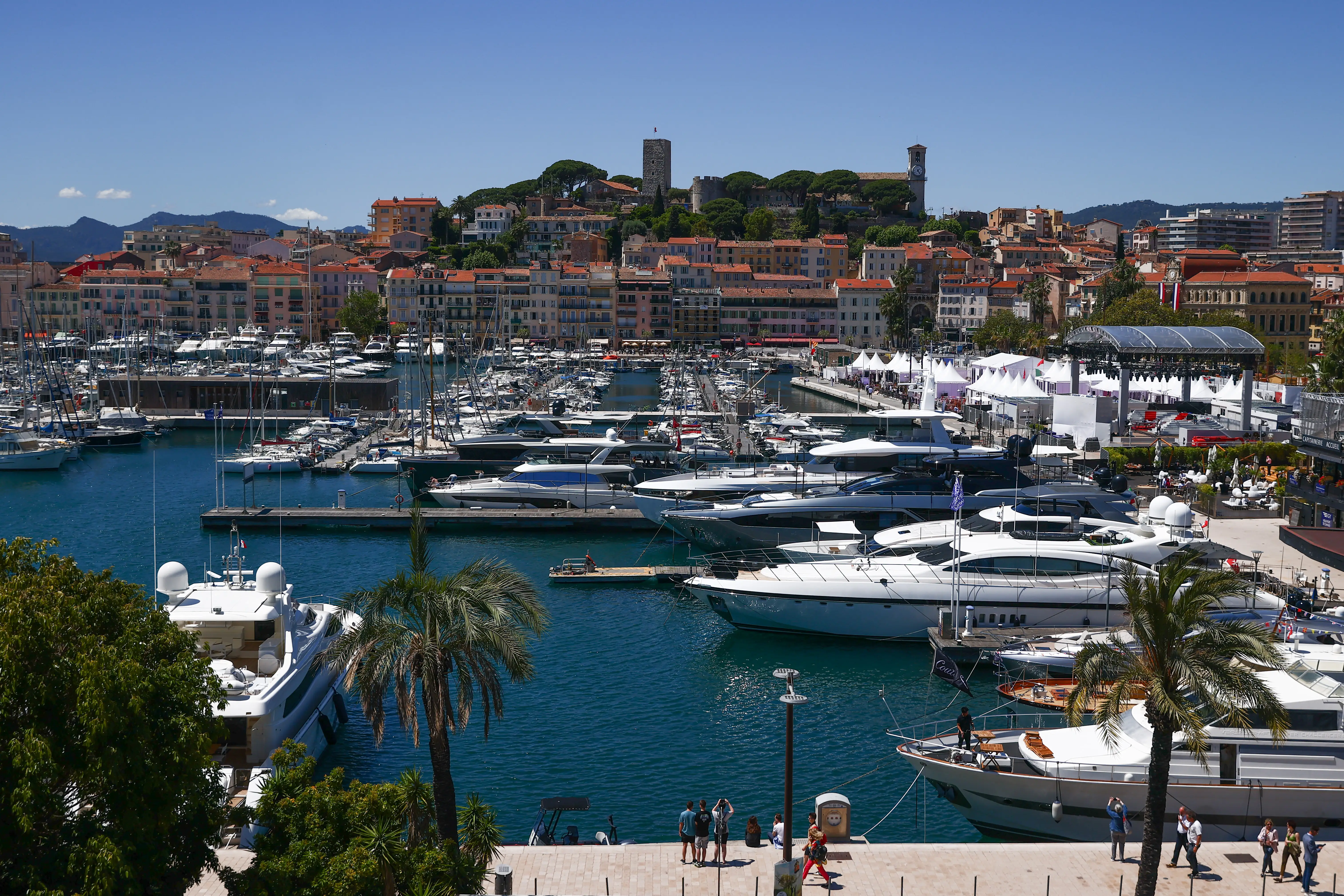 cannes coast