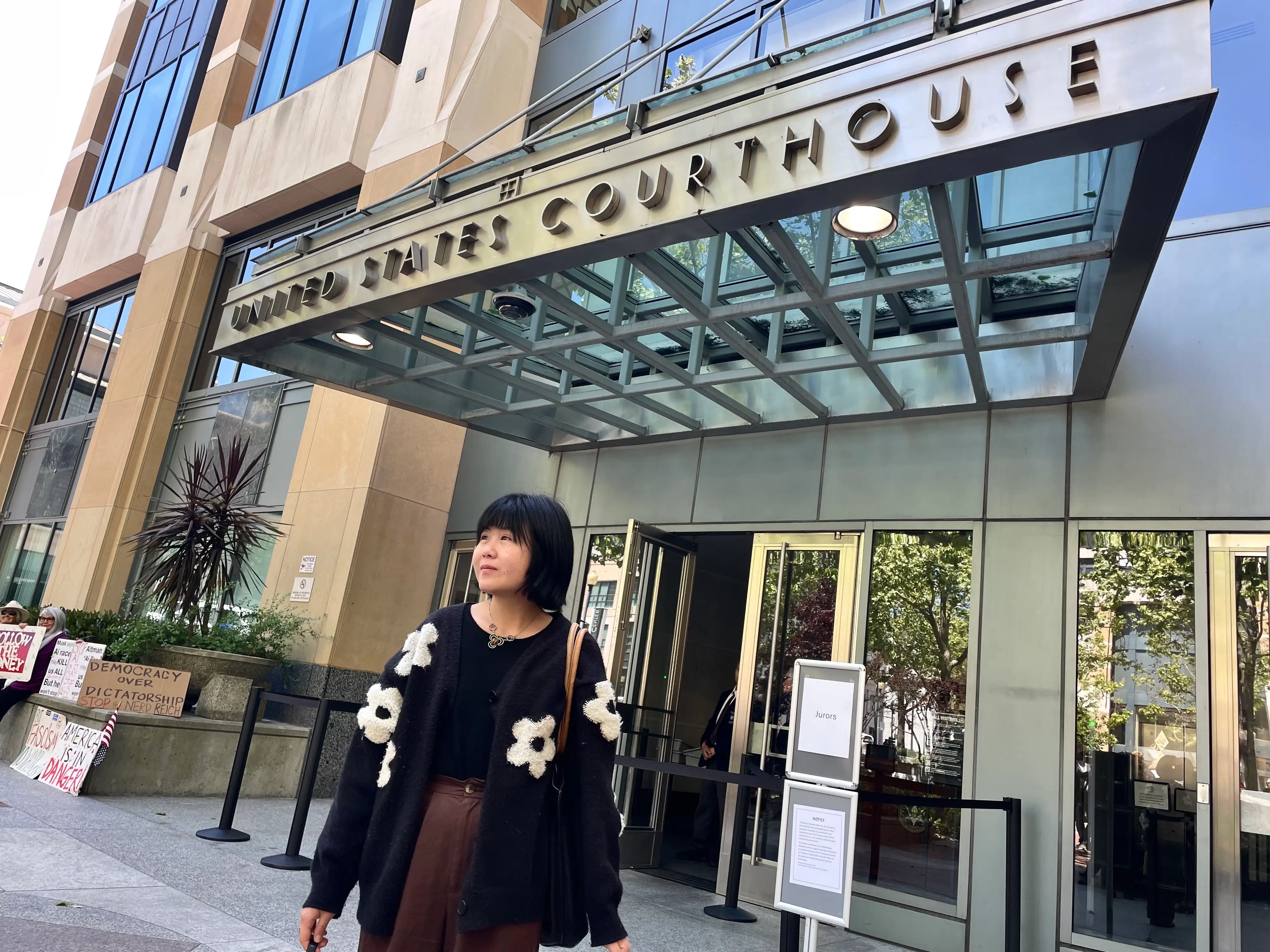 The author left the court early on Thursday because the presiding judge was very punctual.