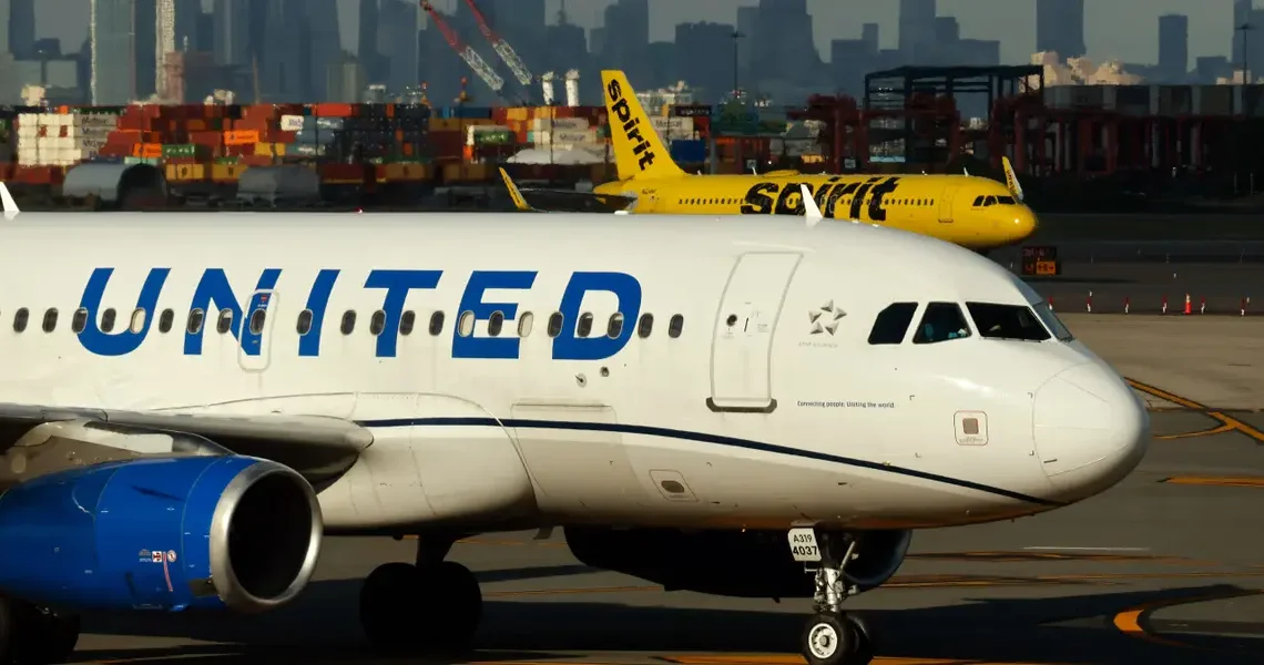 These airlines want to rescue stranded Spirit travelers. Here’s how to book.