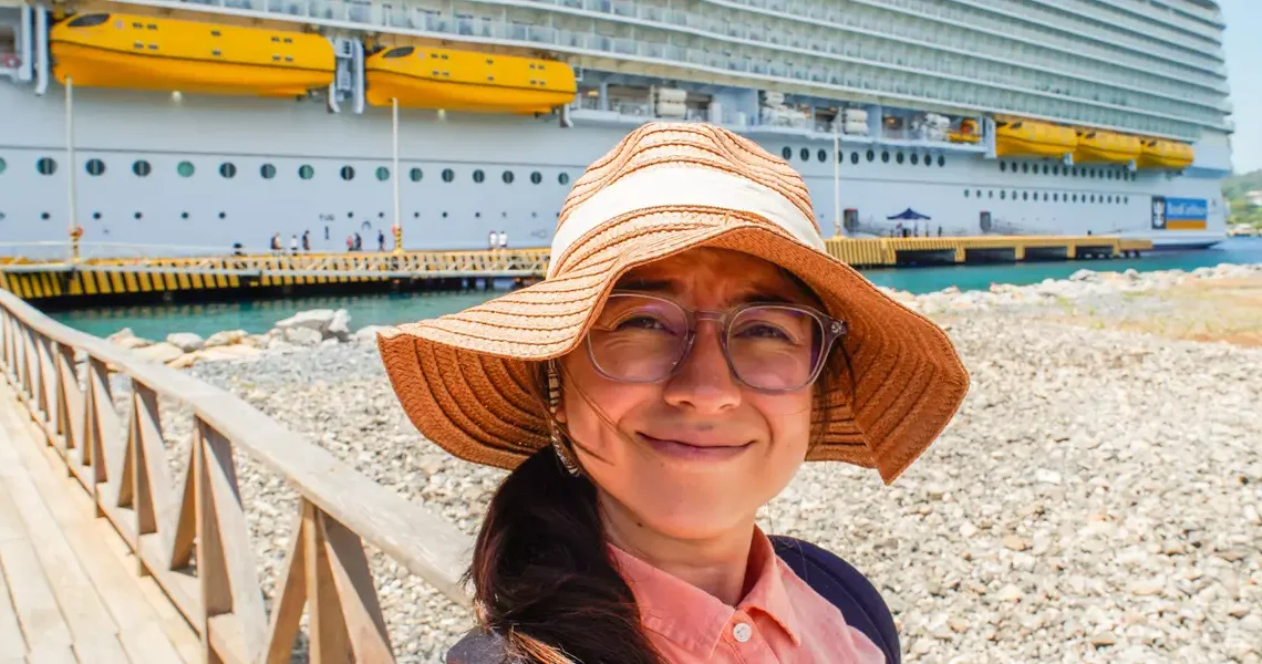 8 things I learned when I sailed solo on my first cruise, from how to meet people to having to pay a ‘single supplement’