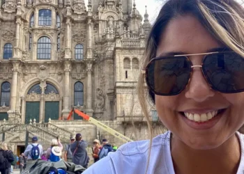 I passed out at 4 a.m. in my bathroom. 3 months later, I decided to walk 73 miles across Spain to conquer my anxiety.