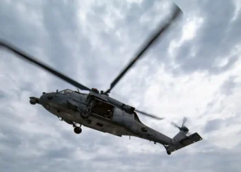 US Apache and Seahawk helicopters sank half a dozen Iranian small boats while clearing out threats around the Strait of Hormuz