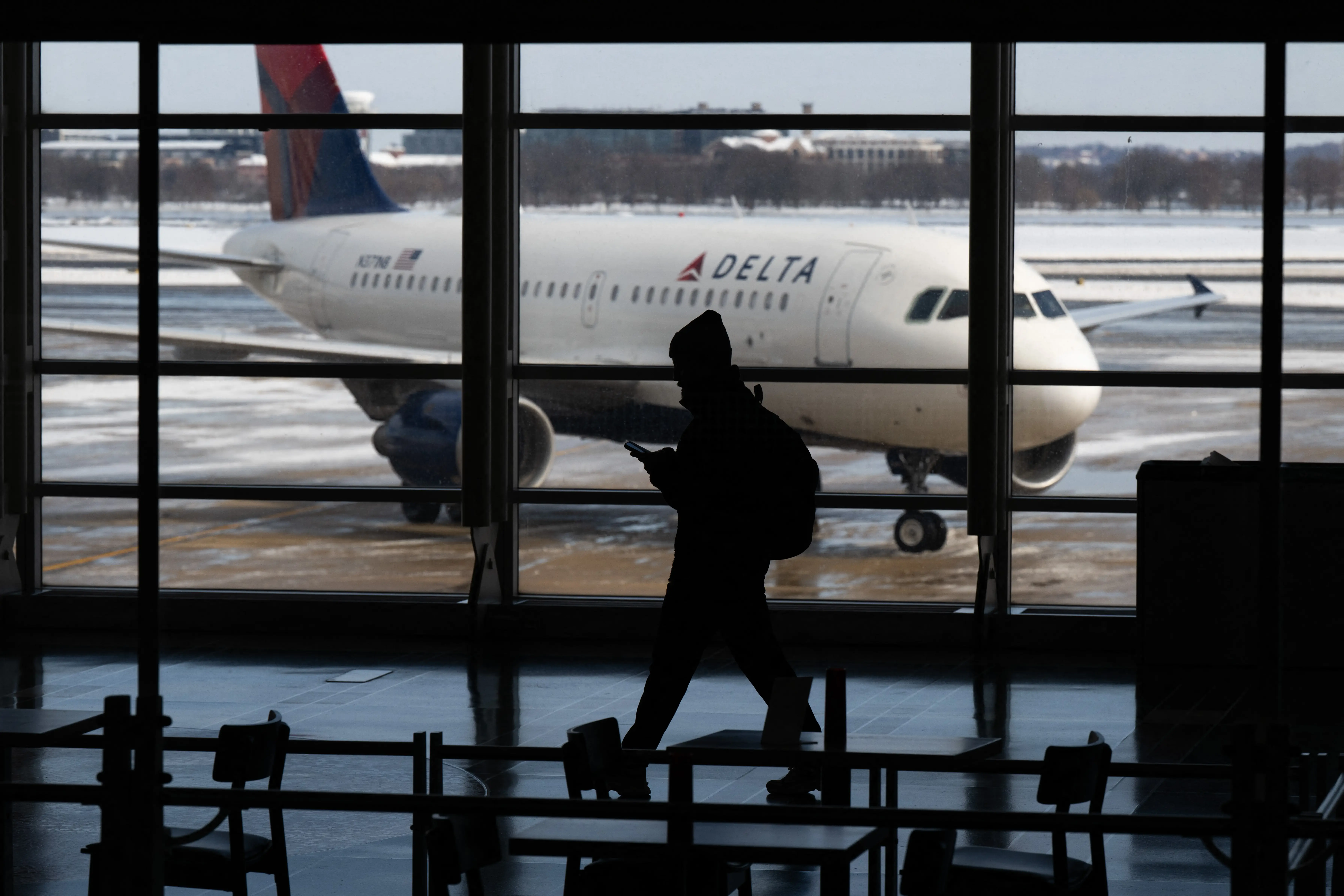 Delta plane.