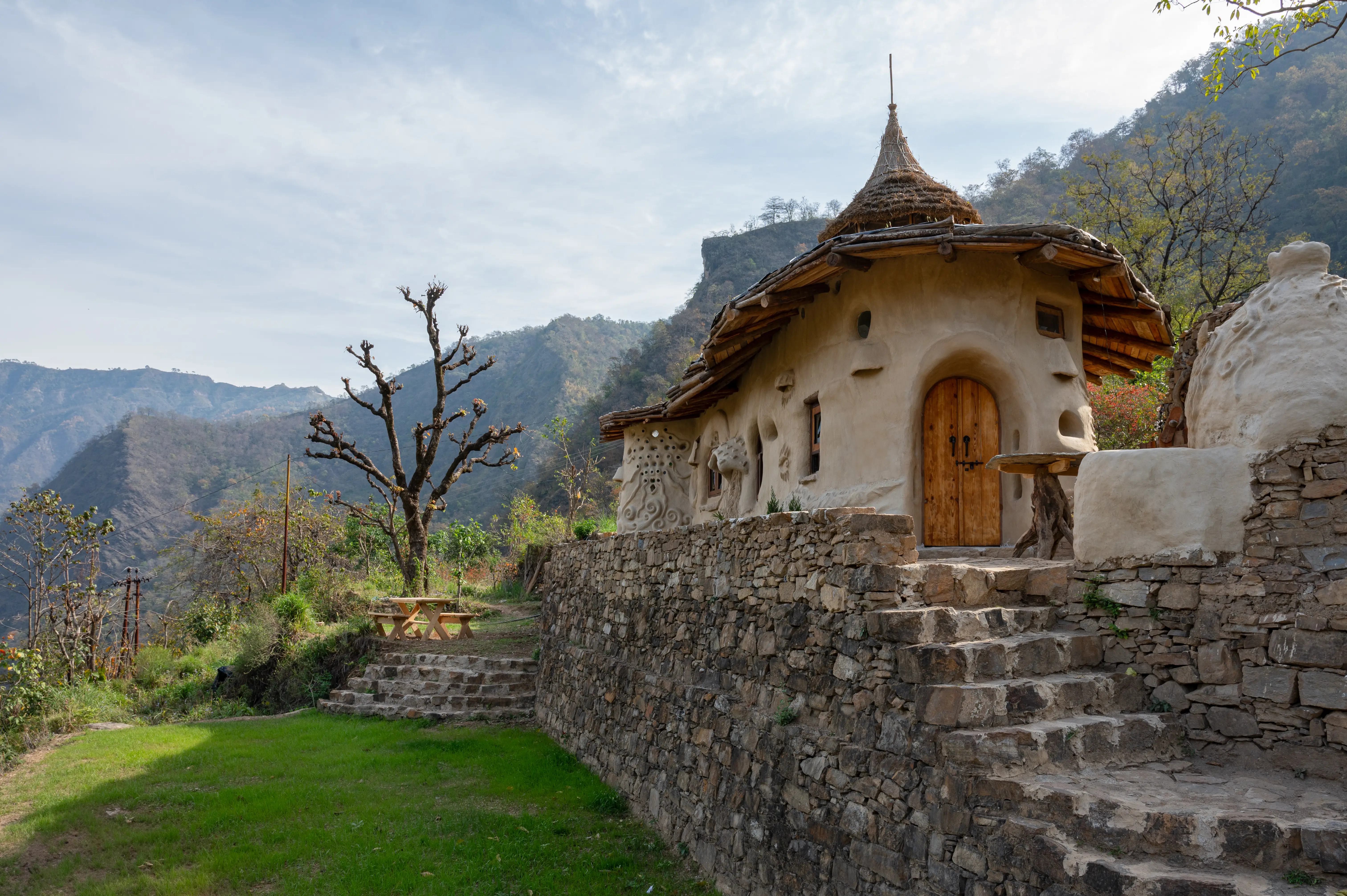 The brothers built a house in Rishikesh, India, using natural materials.