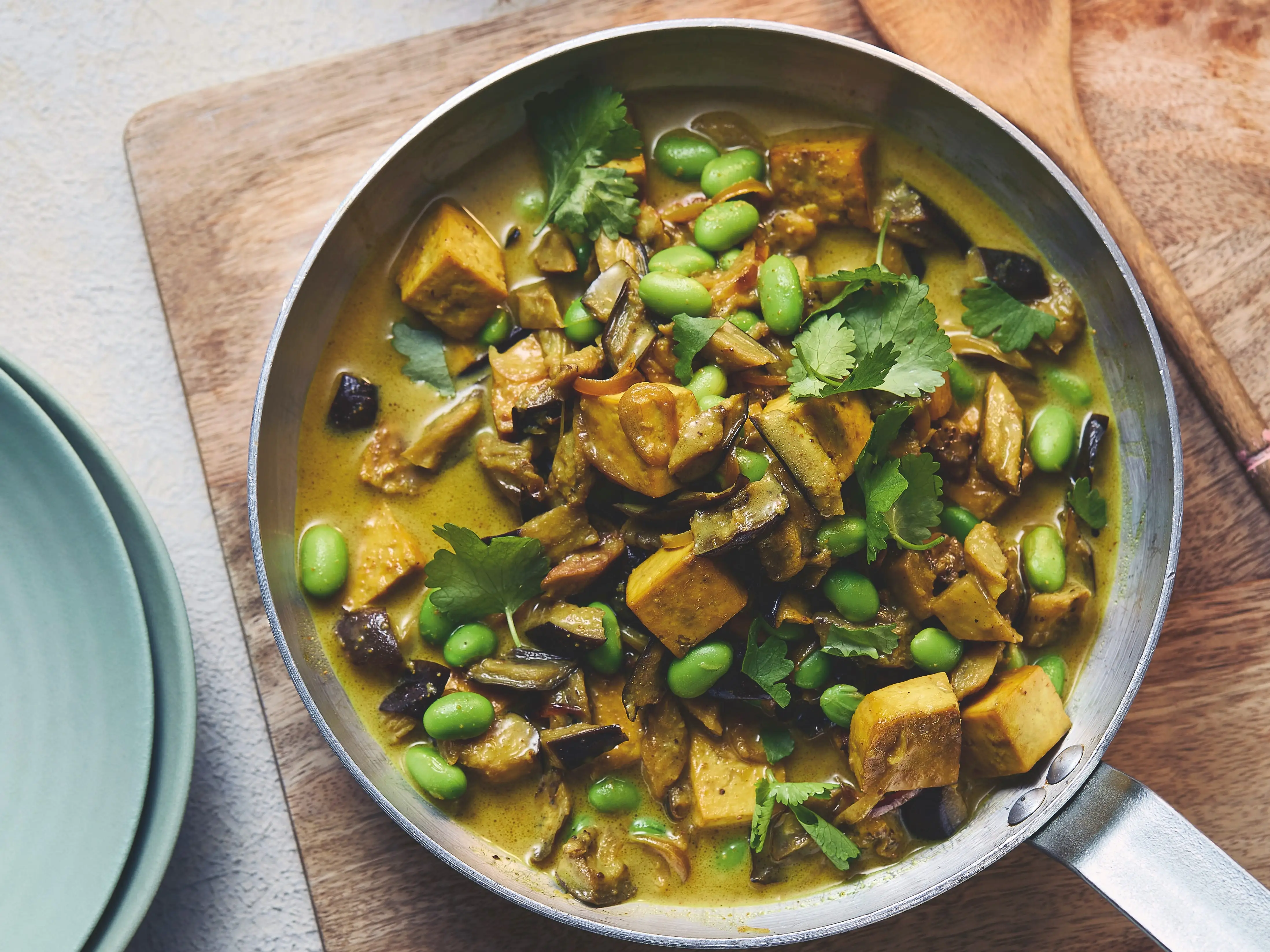 An ironcast pan of tofu curry.