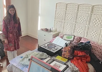 I moved back in with my parents at 24. It made me grow up way more than renting with friends.