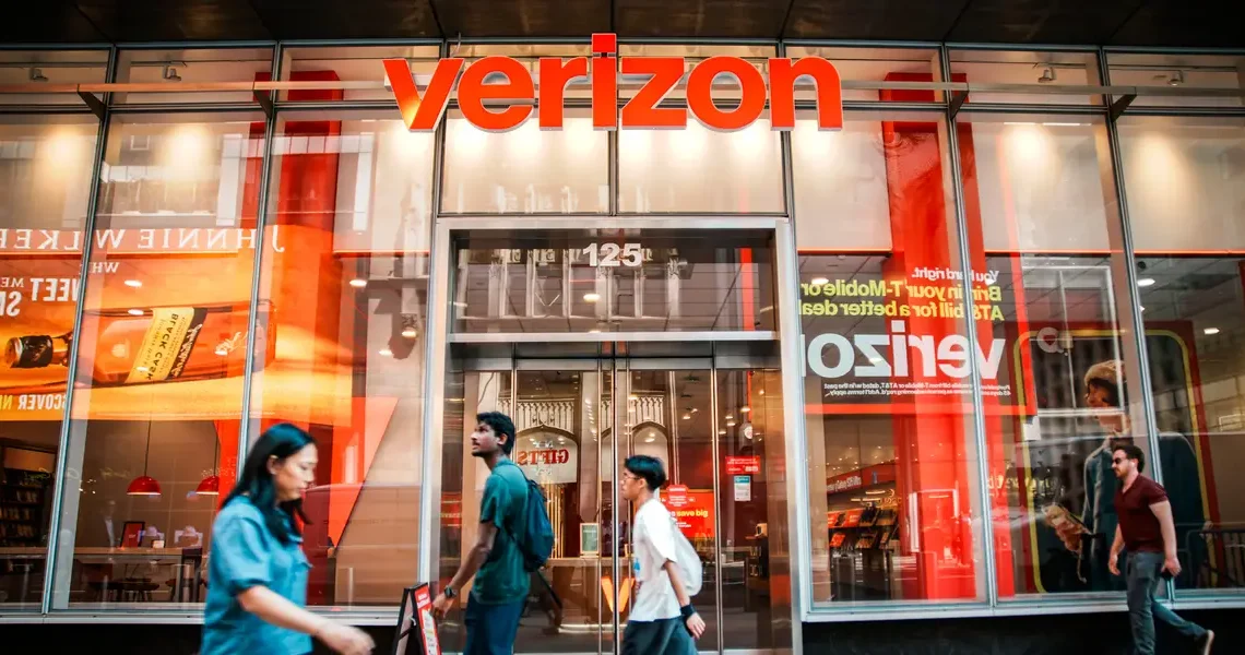 Verizon cuts several hundred US workers months after slashing 13,000 jobs