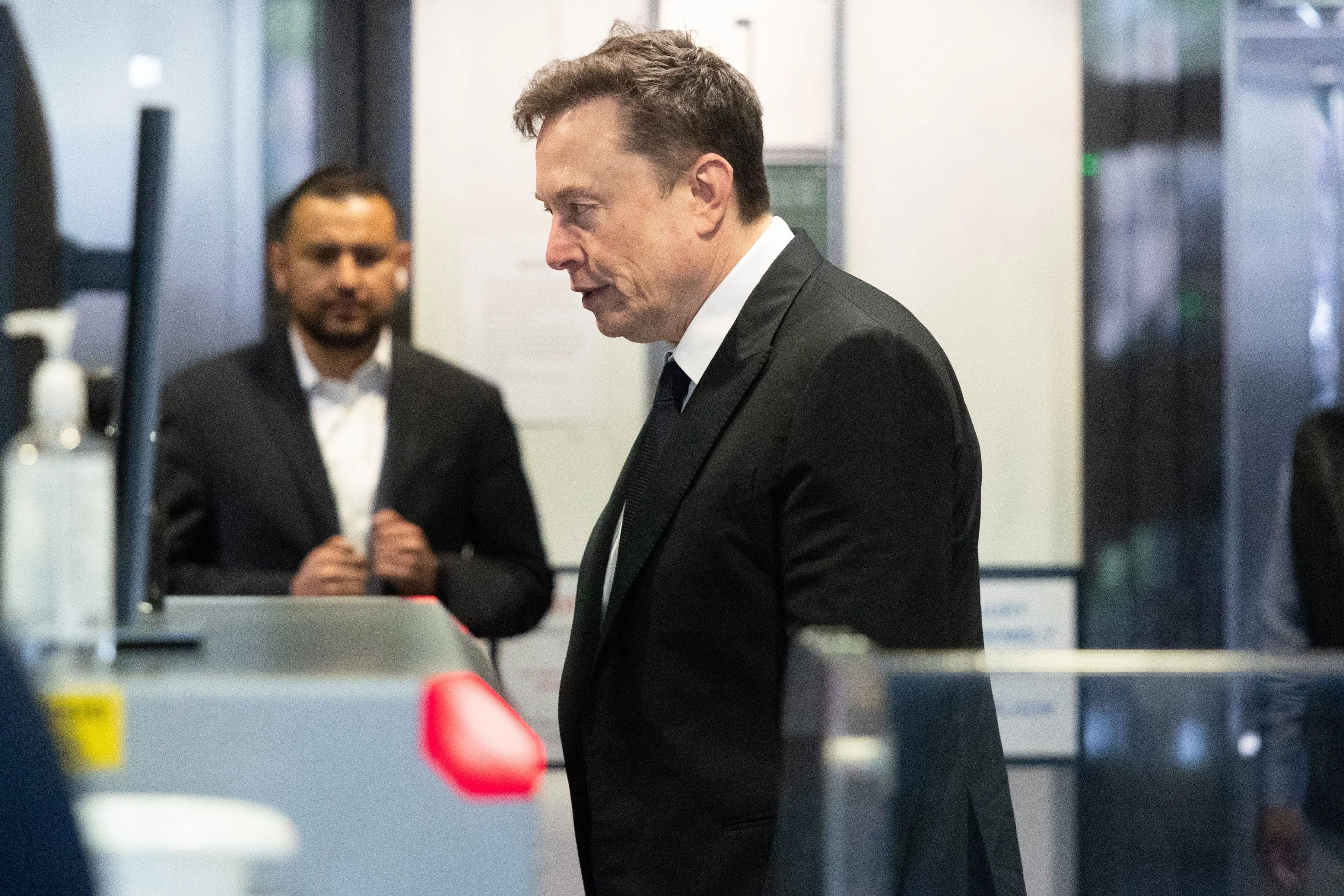 Elon Musk arrives to court at in Oakland, California.