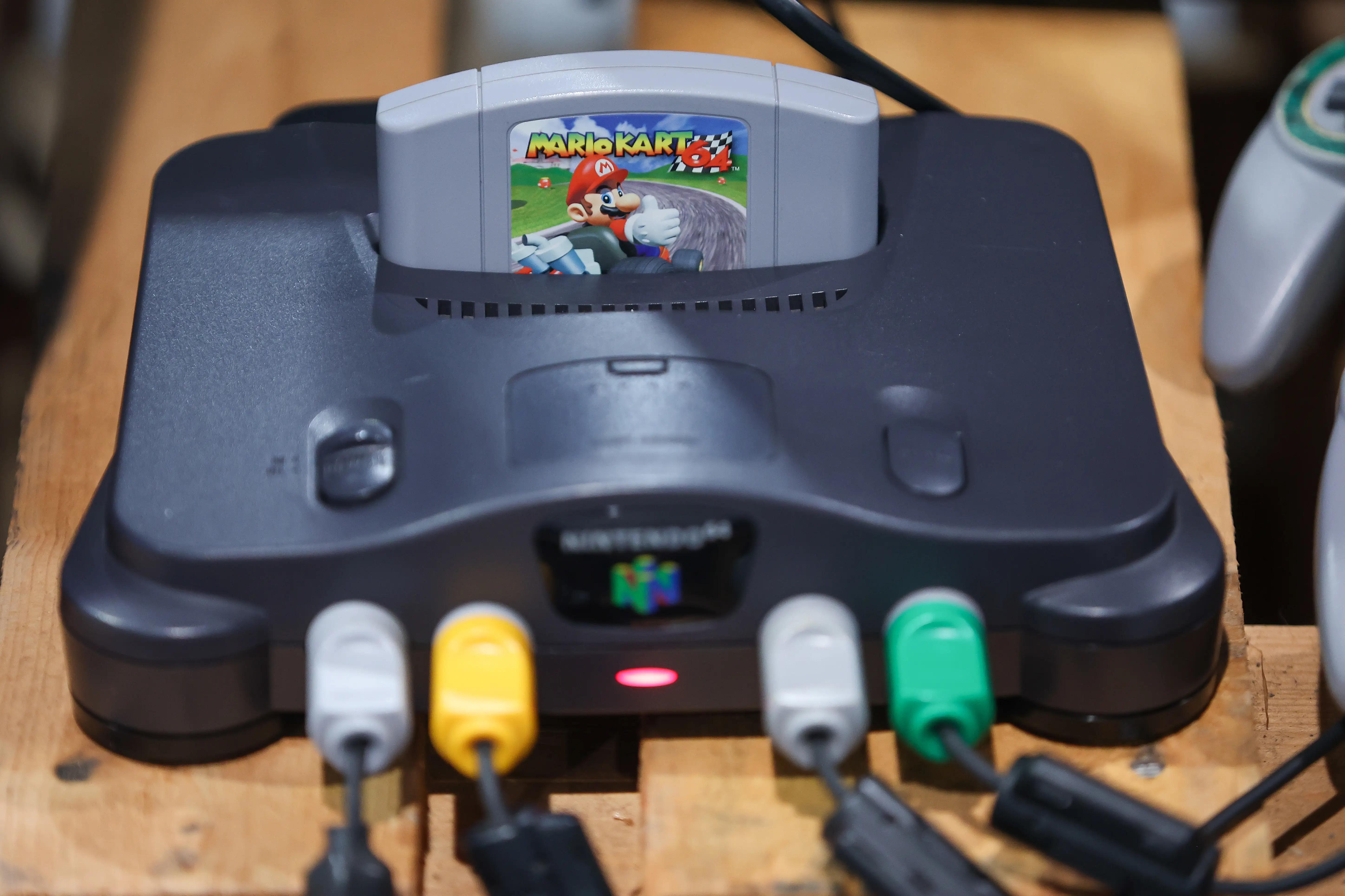 A Mario Kart game was inserted into a Nintendo 64.