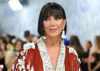Kris Jenner says her first divorce forced her to finally take control of her finances