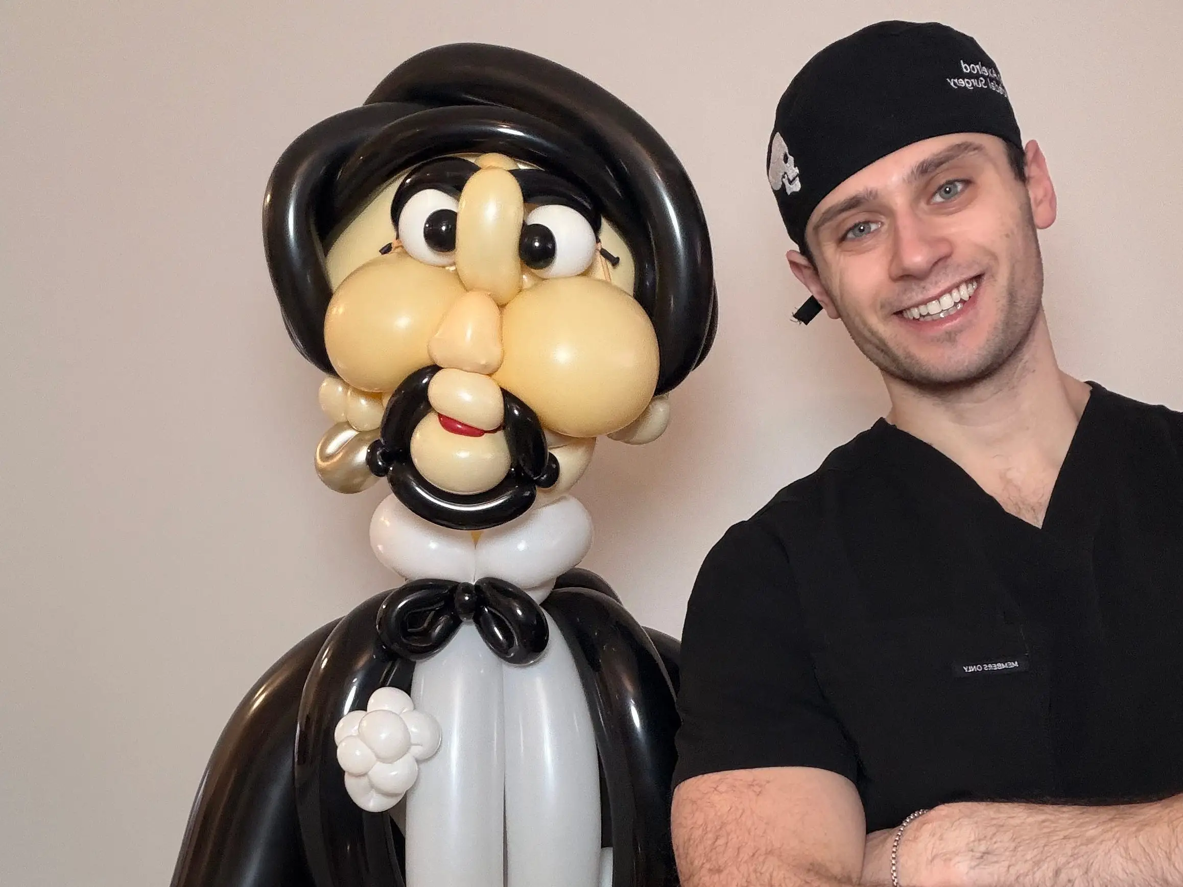 Balloon artist