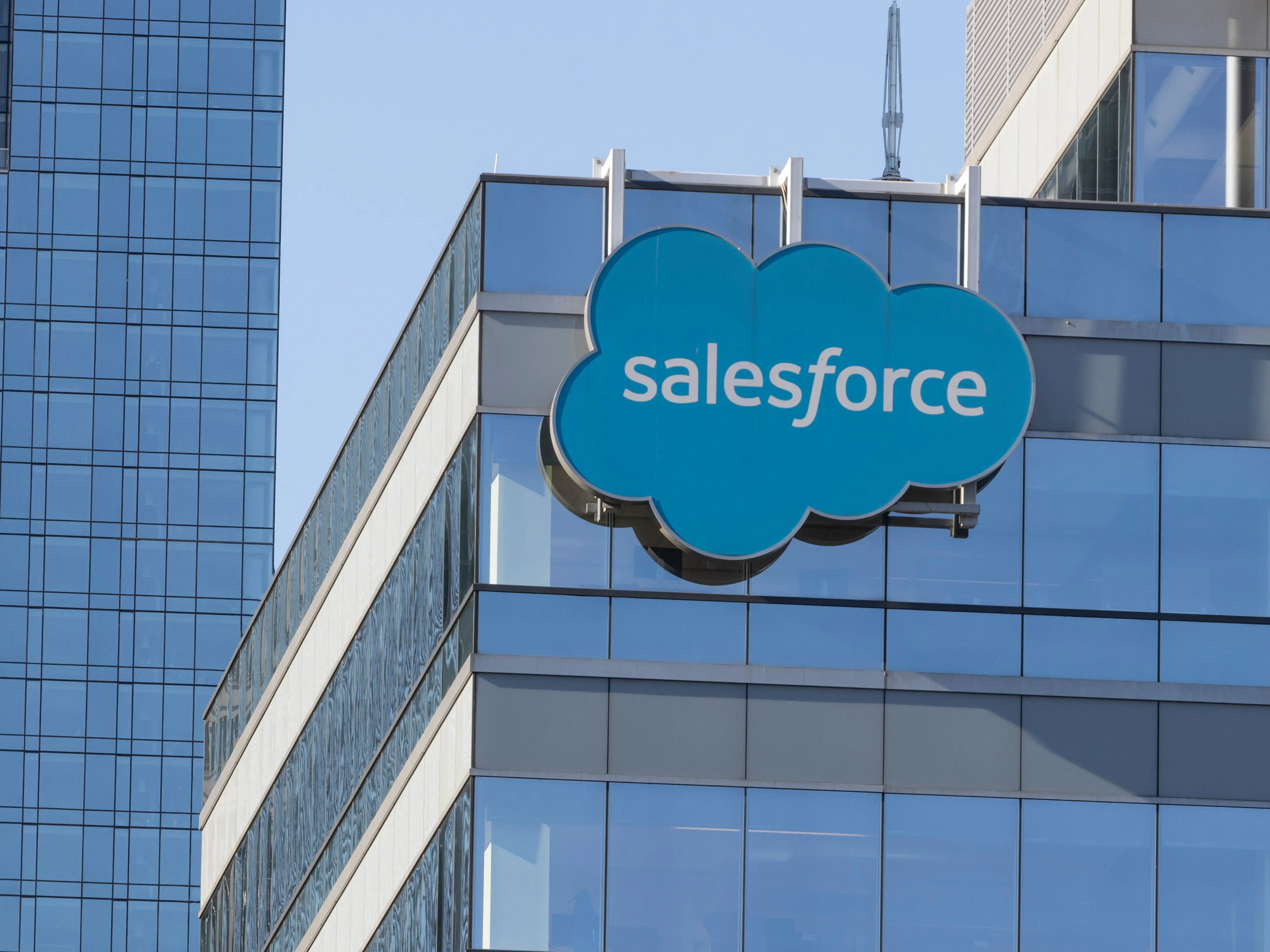 Salesforce logo