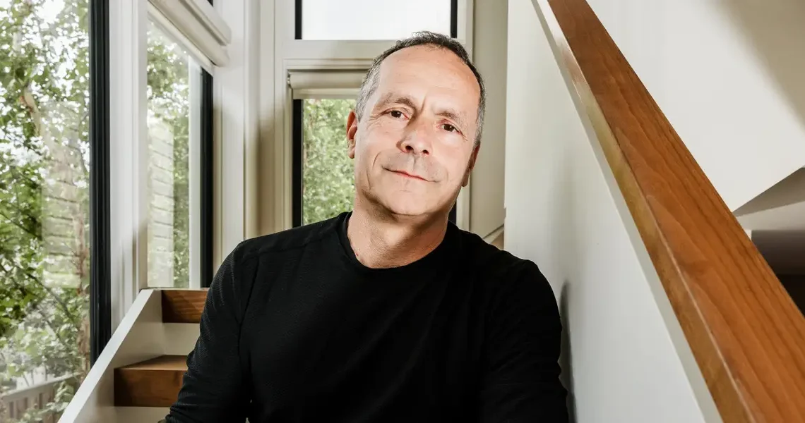Why the former Google executive who backed OpenAI and Anthropic wants to get people off their screens