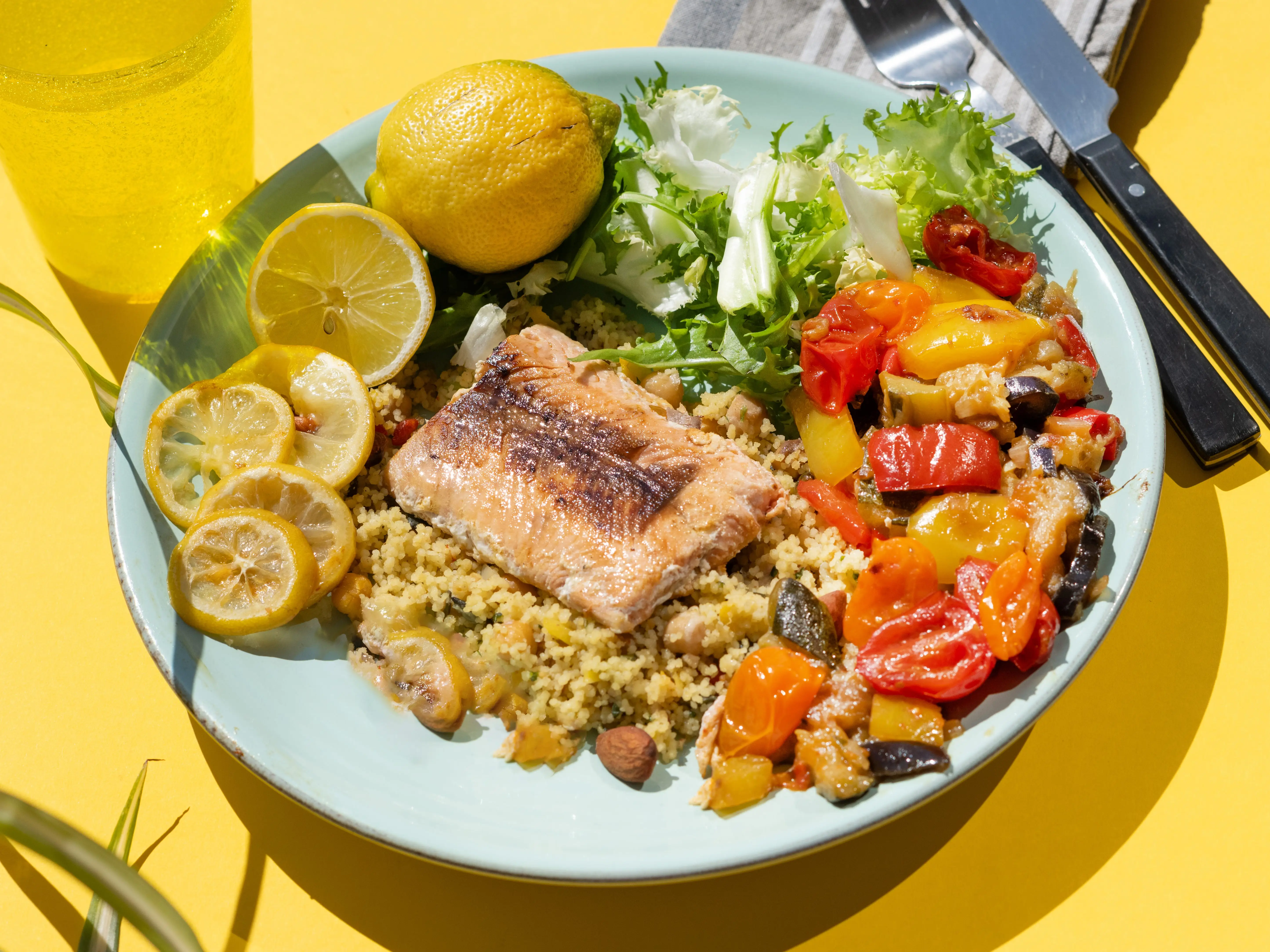 Salmon with grains and vegetables