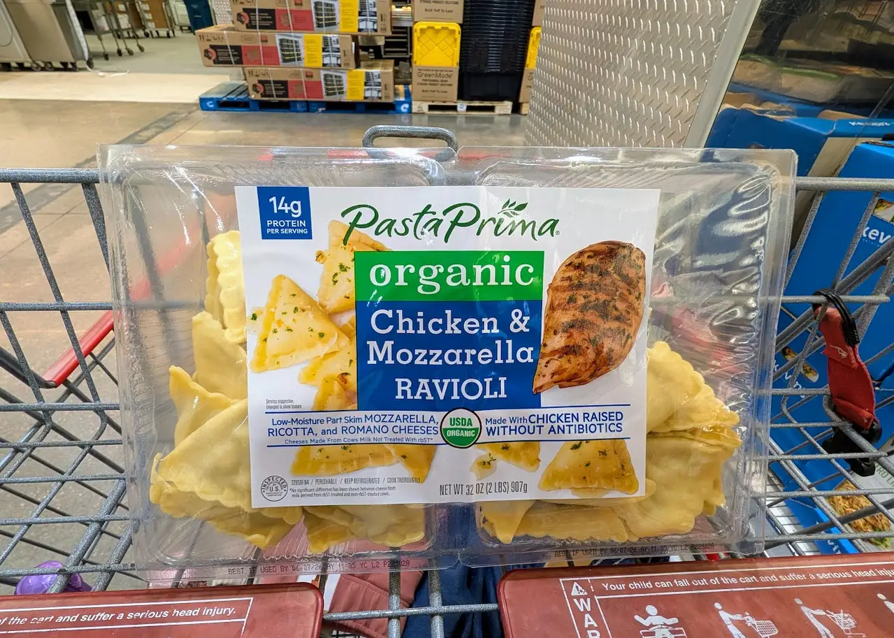 PastaPRima chicken and mozarella ravioli in Costco cart