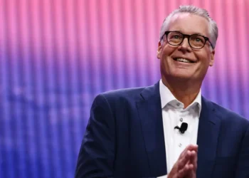 Delta’s CEO says he asked AI to write his commencement address, but he threw it out because it lacked ‘soul’