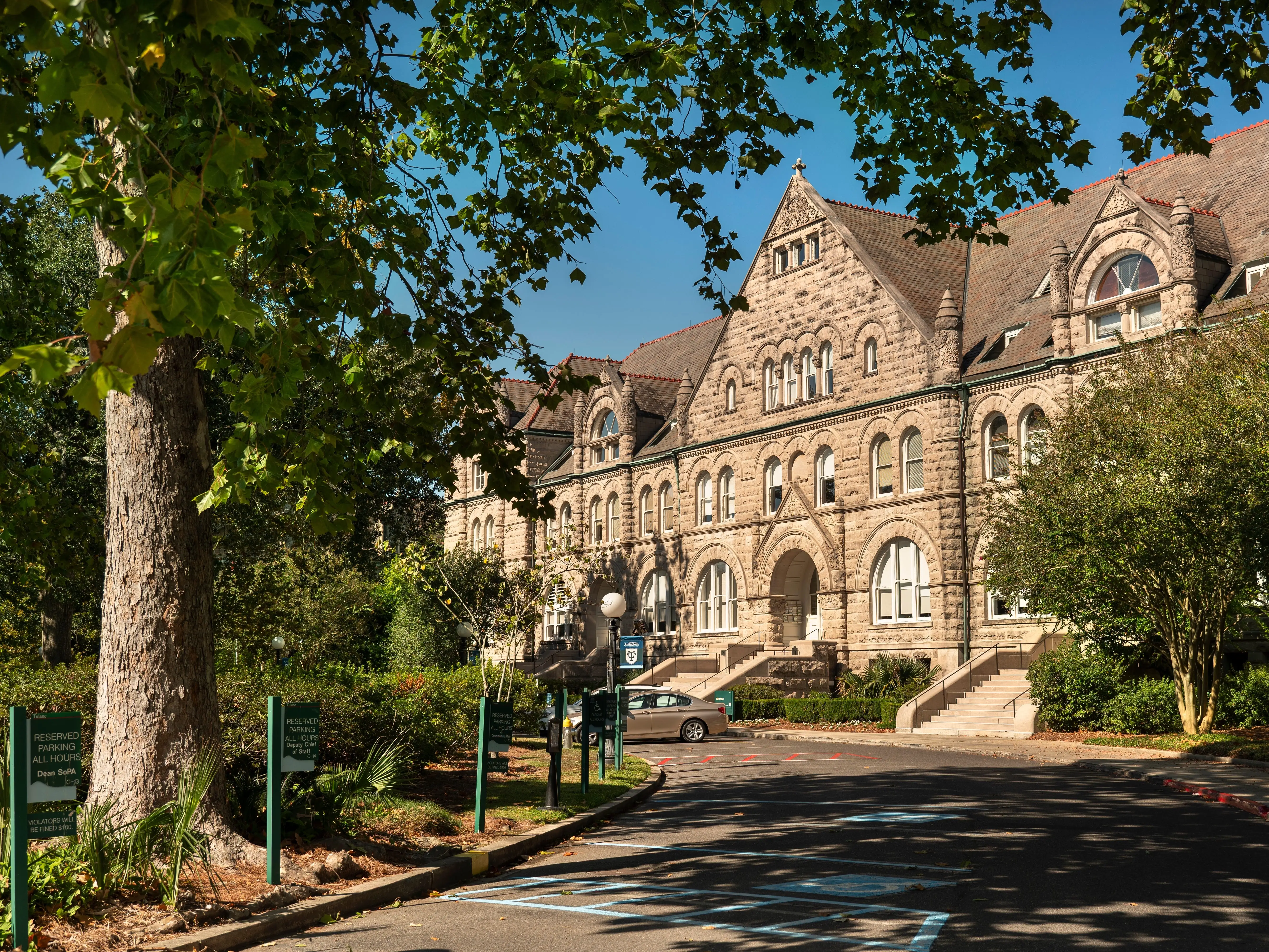 NEW ORLEANS, LOUISIANA - NOVEMBER 5, 2023: New Orleans Louisiana Tulane University