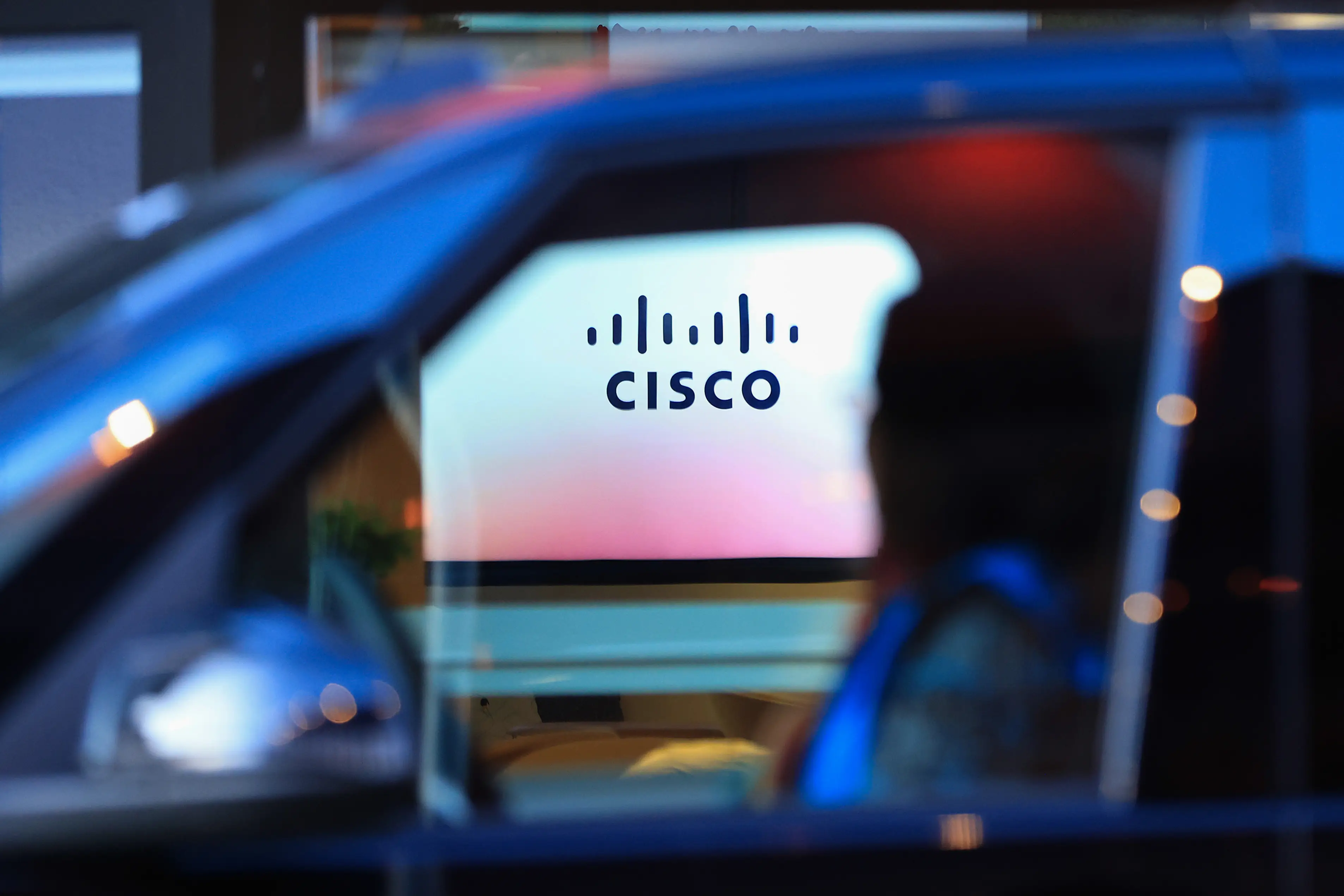 The Cisco logo appears in an image