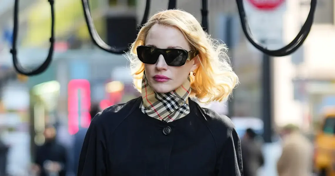 The Burberry scarf is so back