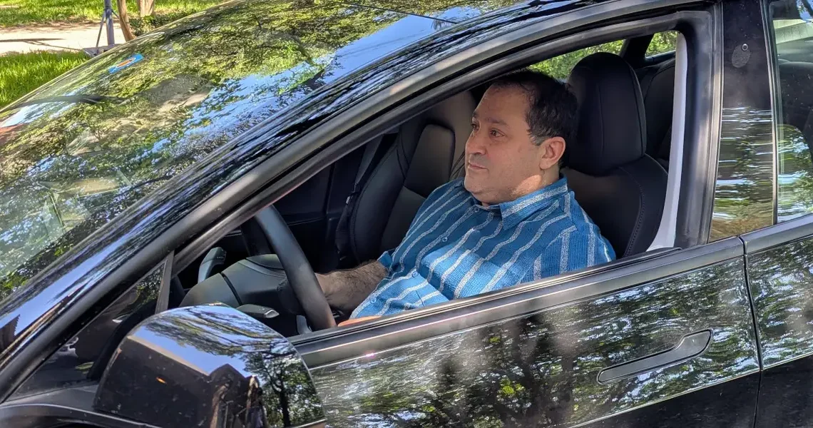 This tech exec sued Tesla over its Full Self-Driving promises — and won