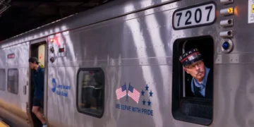 LIRR issues advice to New York commuters as rail strike enters its 3rd day: Work from home if you can