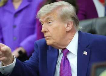 Trump’s student-loan repayment overhaul limits borrowing for nurses. There’s a new bipartisan push to change that.