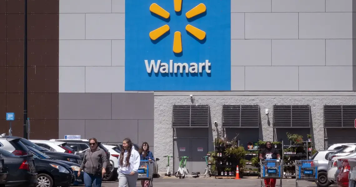 Walmart is starting to deliver restaurant meals with your grocery order