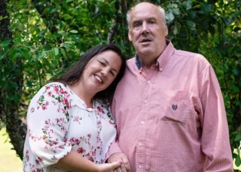 I fought to keep my dad at home after he developed dementia. I wish I’d moved him to long-term care sooner.