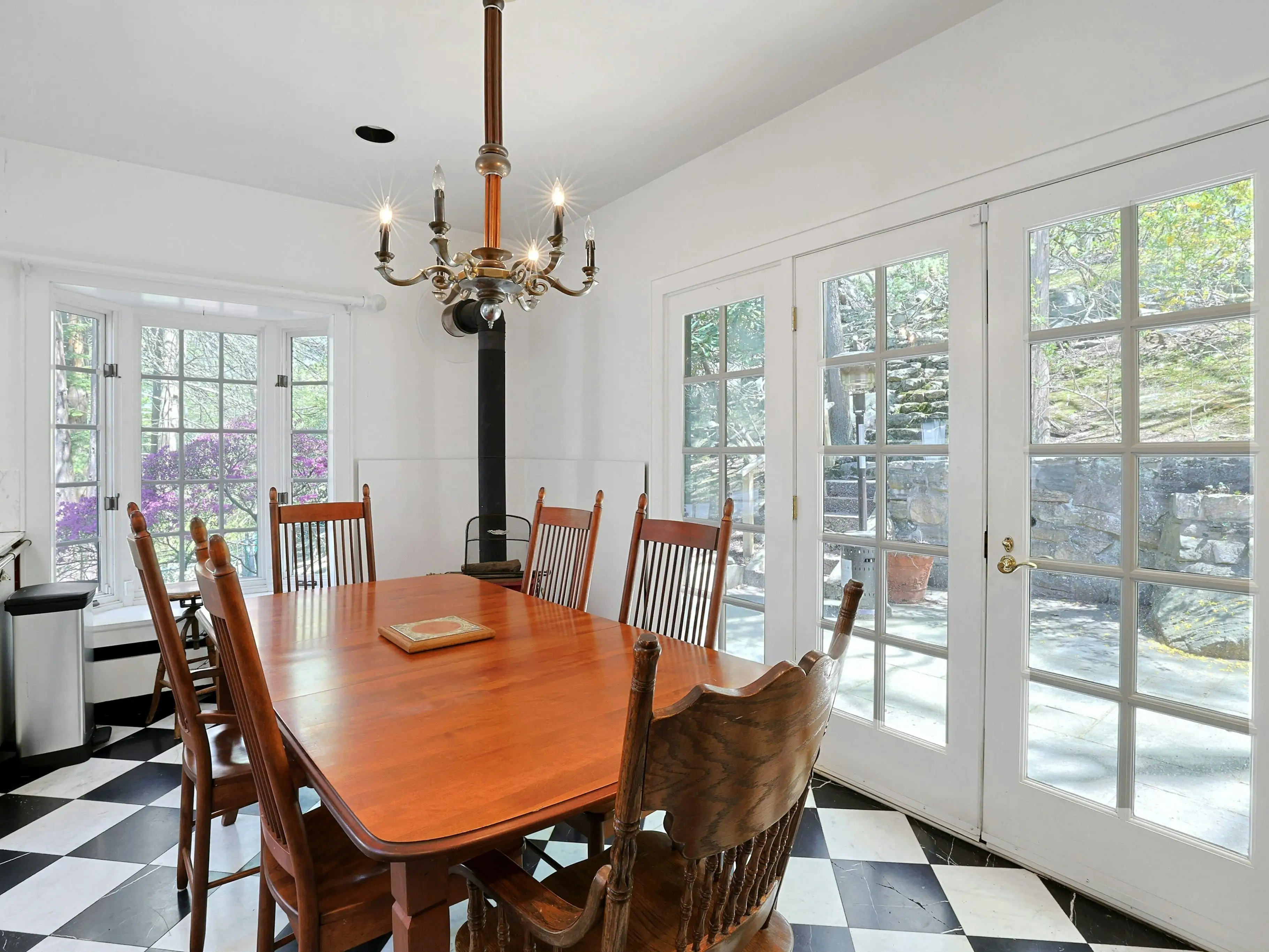 Dining area in Villa Keen