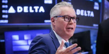 Delta CEO stands by his decision to choose Amazon over Elon Musk’s Starlink for one main reason