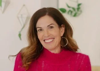 I’m the CEO of a mocktail company. I embrace the art of puttering and balance the ‘yucky’ part of business with creativity.