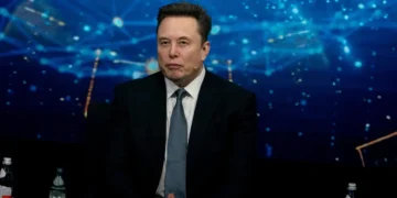 Elon Musk’s new ‘Marshot’ pay package could be worth billions — if he helps colonize Mars