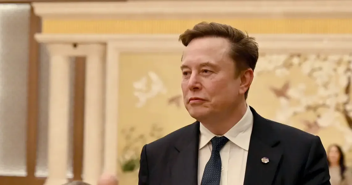 Elon Musk’s plan to keep complete control of SpaceX even after it goes public