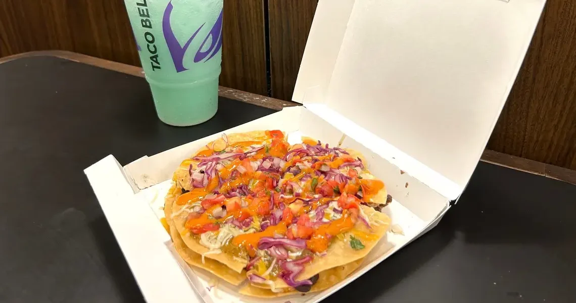 I tried Taco Bell’s new Mexican Pizza. It’s even better than the original.