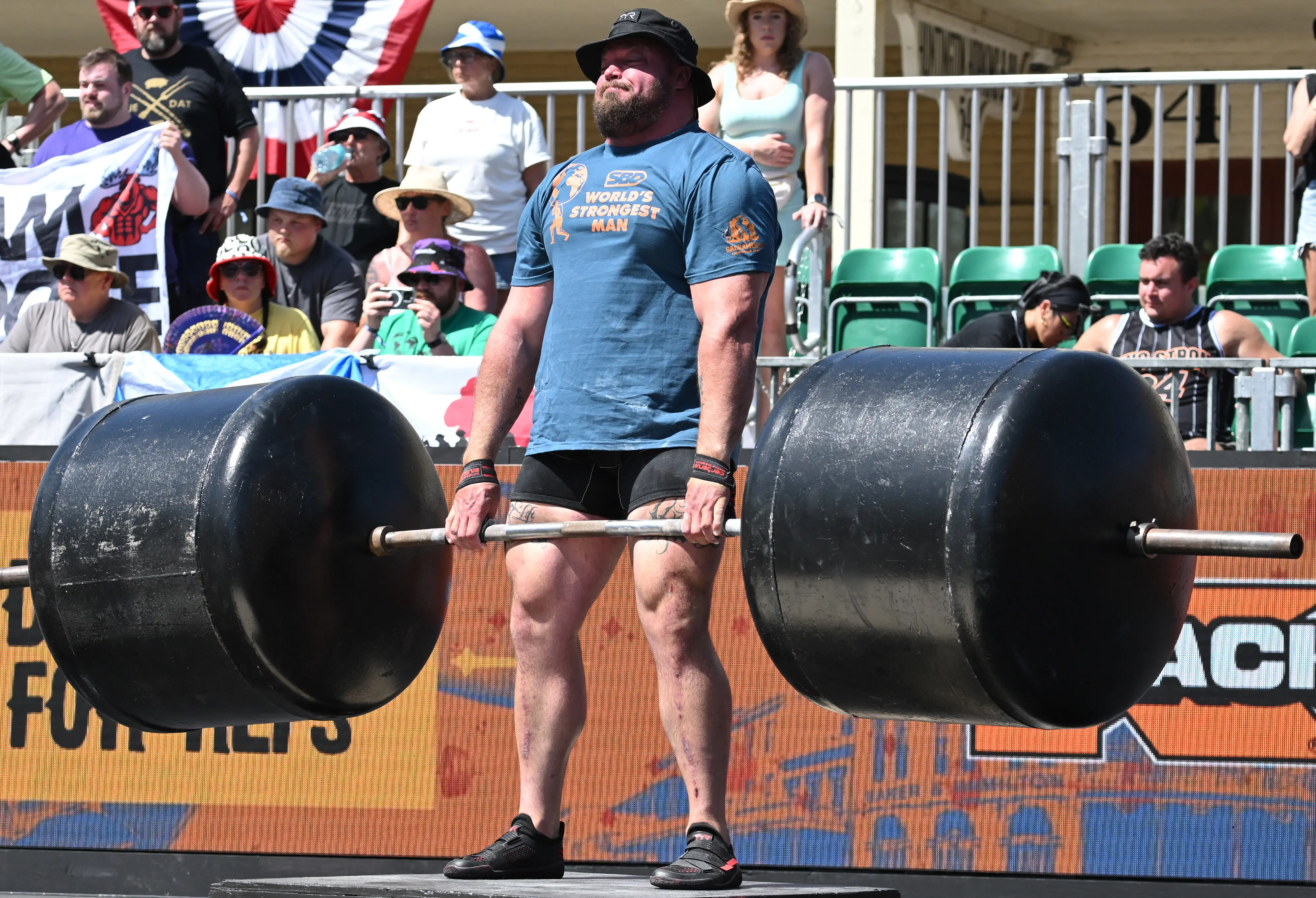 Athlete Mitchell Hooper performing a massively heavy deadlift for the World's Strongest Man competition