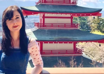 I took a solo trip to Japan in my 20s. My experience traveling there alone as an English-speaking woman astonished me.