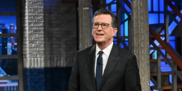 What the biggest names in showbiz and politics are saying about Stephen Colbert’s swan song