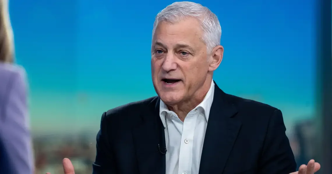 The CEO of Standard Chartered says he’s sorry for his ‘lower value human capital’ comments