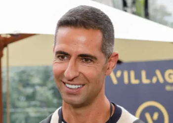 After trying to buy TikTok, adtech giant AppLovin is launching its own social media challenger