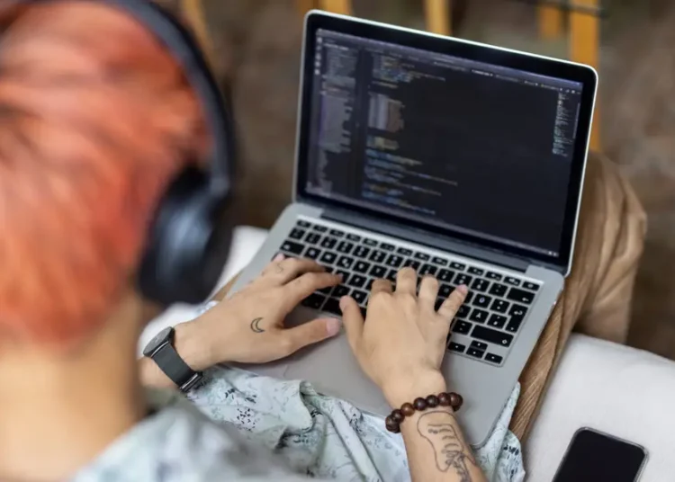 AI is changing entry-level work. Here’s how to ace your first job after college.