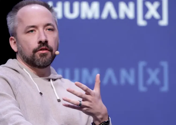 Read the Dropbox memos about CEO Drew Houston’s plan to train his replacement and step down