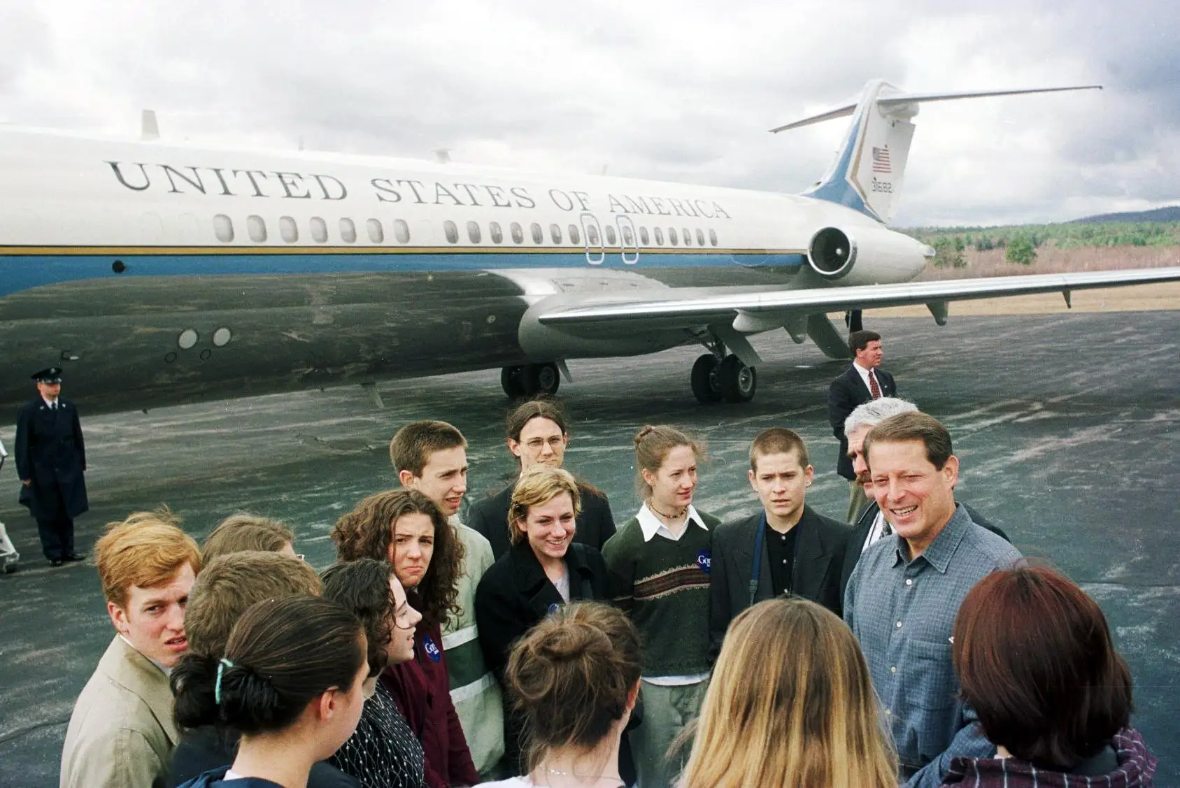Vice President Al Gore greets a group outside Air Force Two.