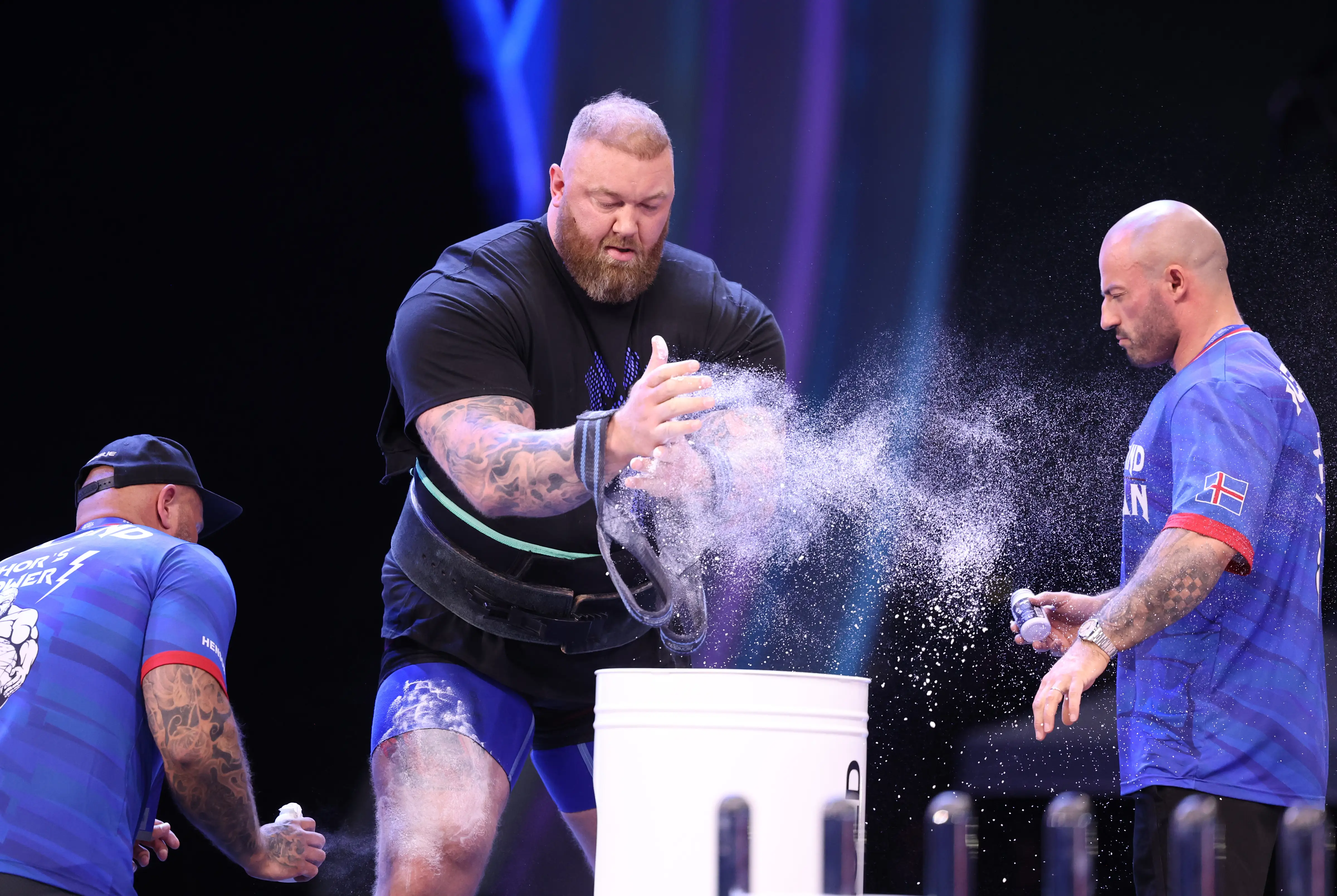 Thor Bjornsson chalks up before a second-round deadlift in the 2026 Enhanced Games