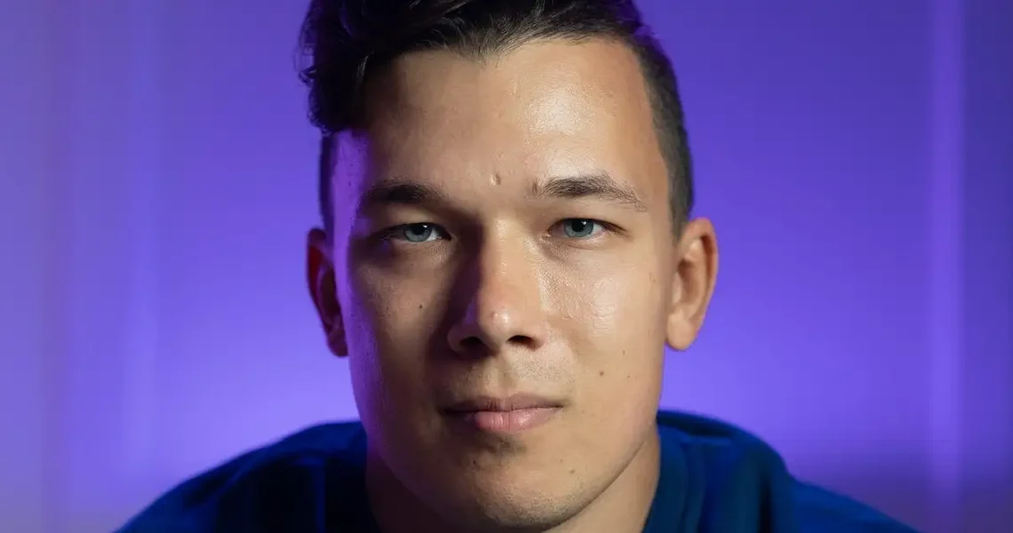 I built an AI content tool for creators that hit $50,000 in revenue in 6 weeks. Here’s what it takes to vibe code successfully.
