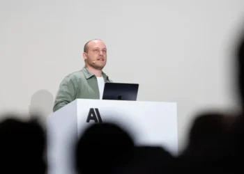 Claude Code creator says 22-year-old CS grads should found startups: ‘It’s the golden age’