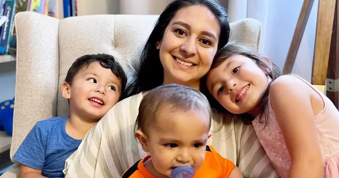 A woman’s colon cancer symptom was dismissed as pregnancy-related. Years later, at 32, the military spouse was diagnosed with stage 3.