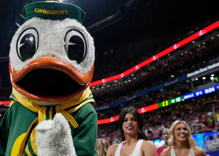 Some users may be giving Google’s AI search the bird, and DuckDuckGo is benefiting
