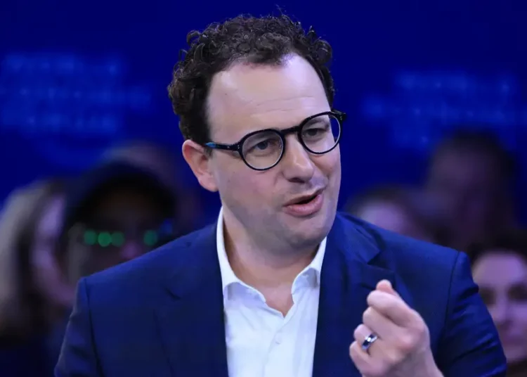 Anthropic leapfrogs OpenAI as the most valuable AI startup — and drops a new model